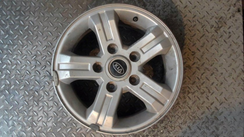 Диски Киа Соренто 16