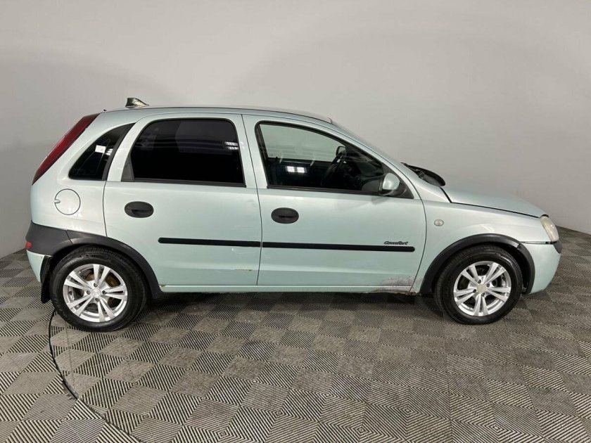 Opel corsa 2001