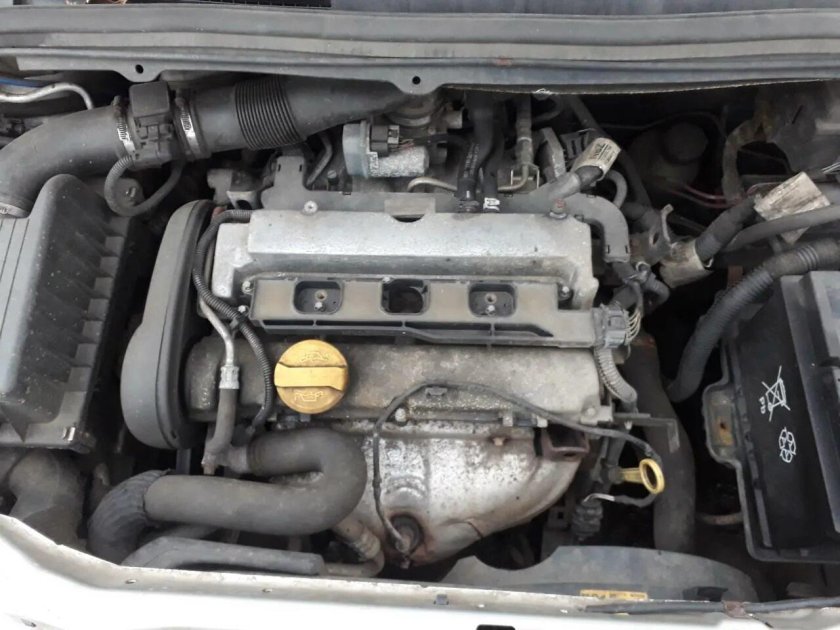 Шевроле Вива 1.8 двигатель