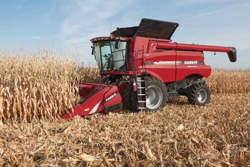 Case IH Axial комбайн