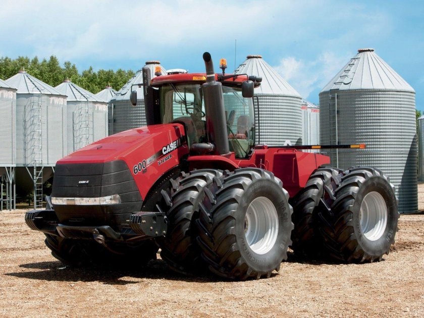 Трактор Case IH Steiger