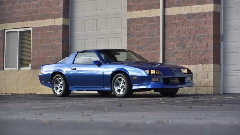 1985 chevrolet camaro iroc-z