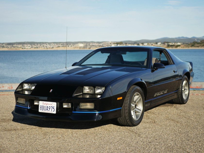 Chevrolet Camaro IROC-Z 1990