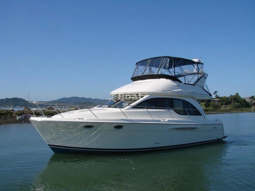 Meridian 341 яхта