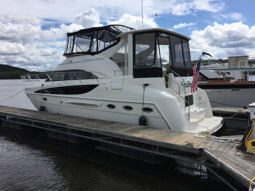 Яхта Меридиан 408