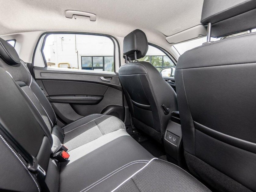 Рено аркана 2021