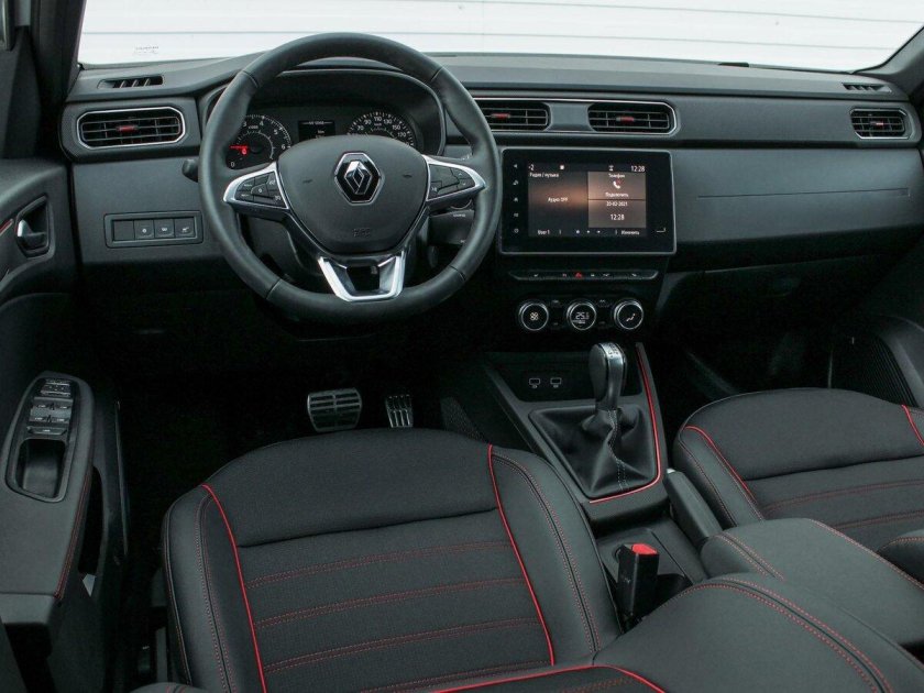 Рено аркана лайф комплектация