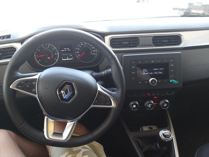 Рено аркана 1.6