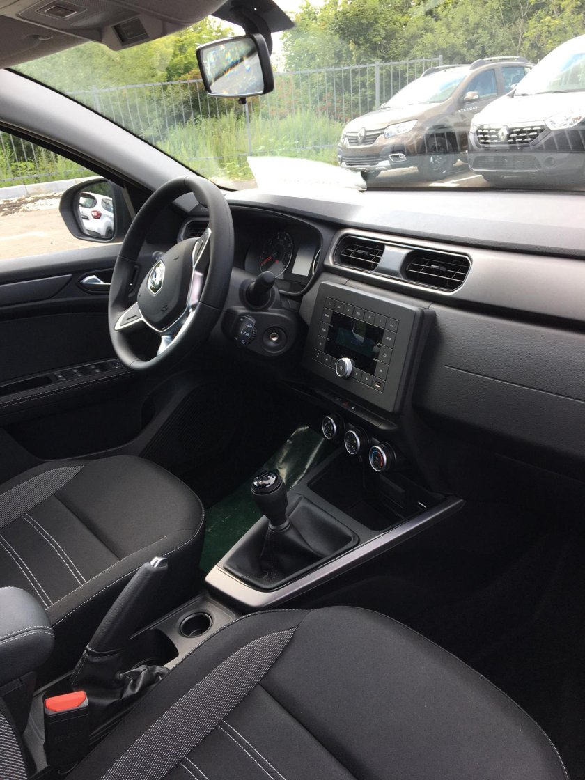 Рено аркана 1.6