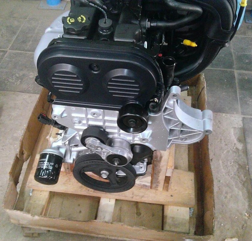 Мотор Крайслер 2.4