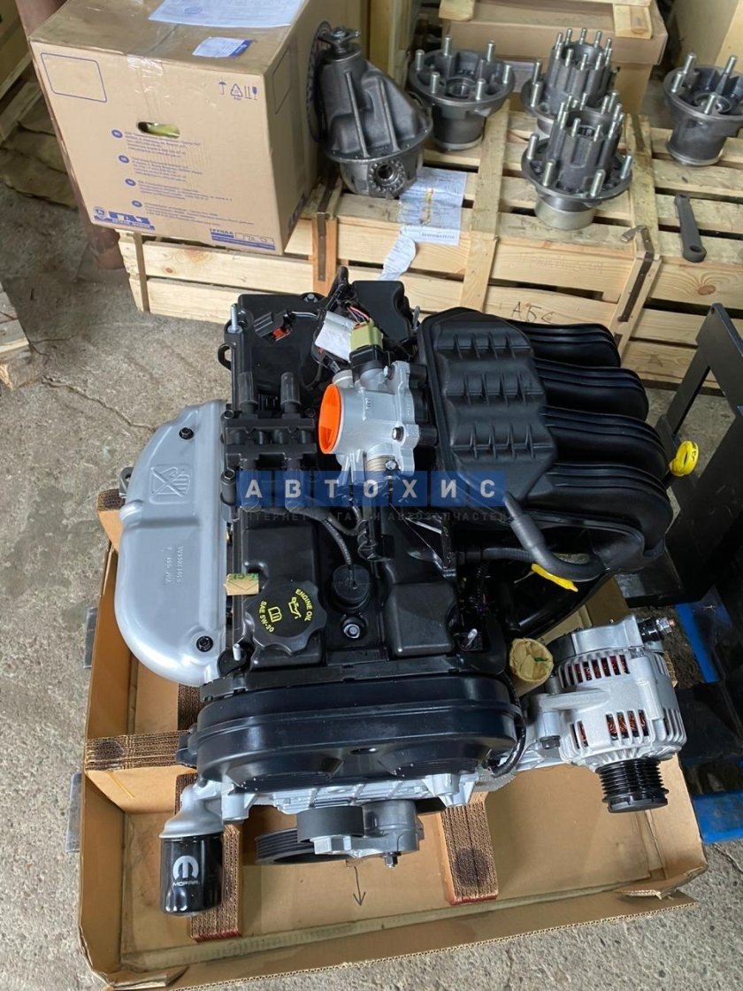 Мотор Крайслер 2.4