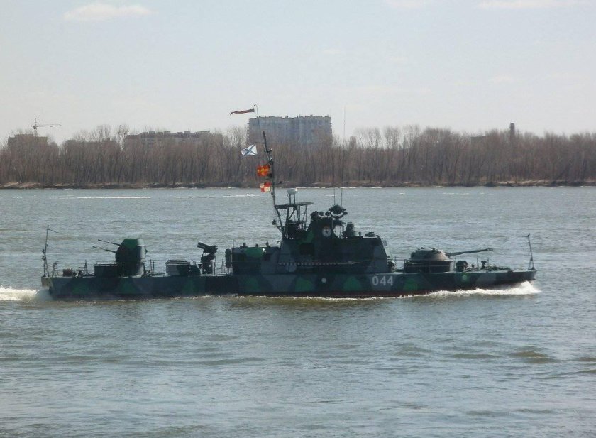 Бронекатер Шмель проекта 1204