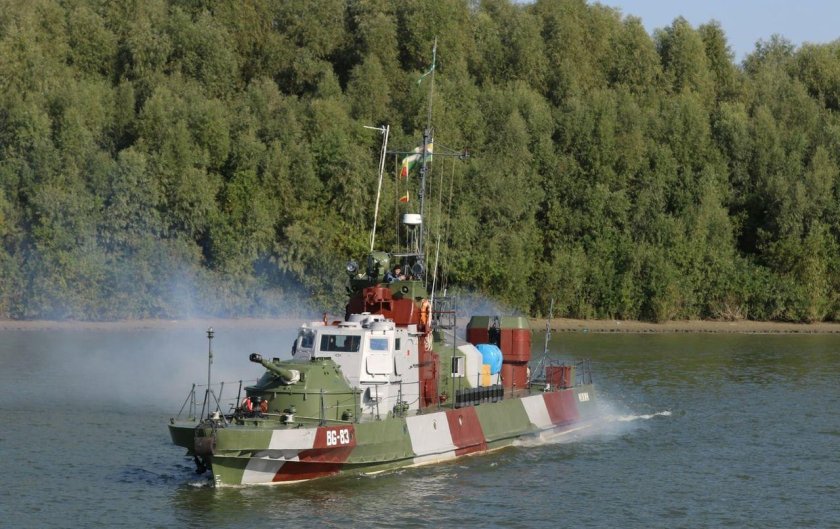 Бронекатер Шмель проекта 1204