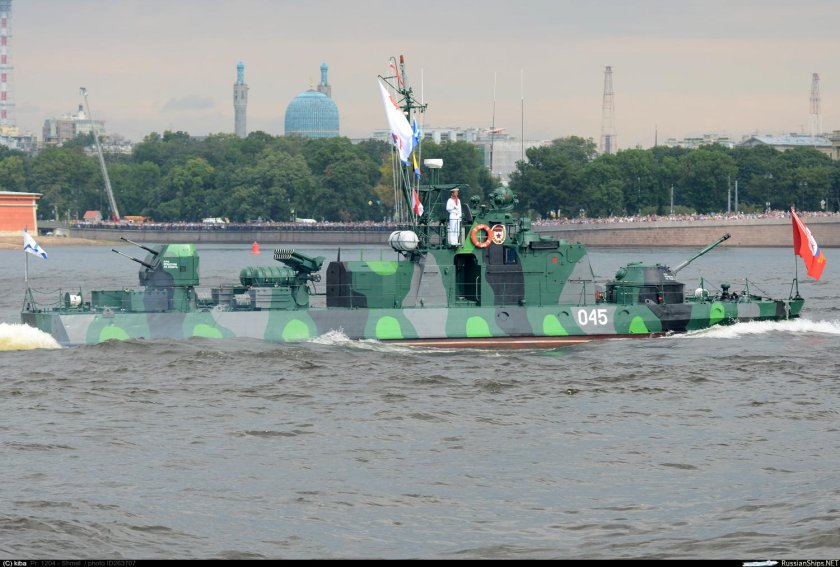 Бронекатер Шмель проекта 1204