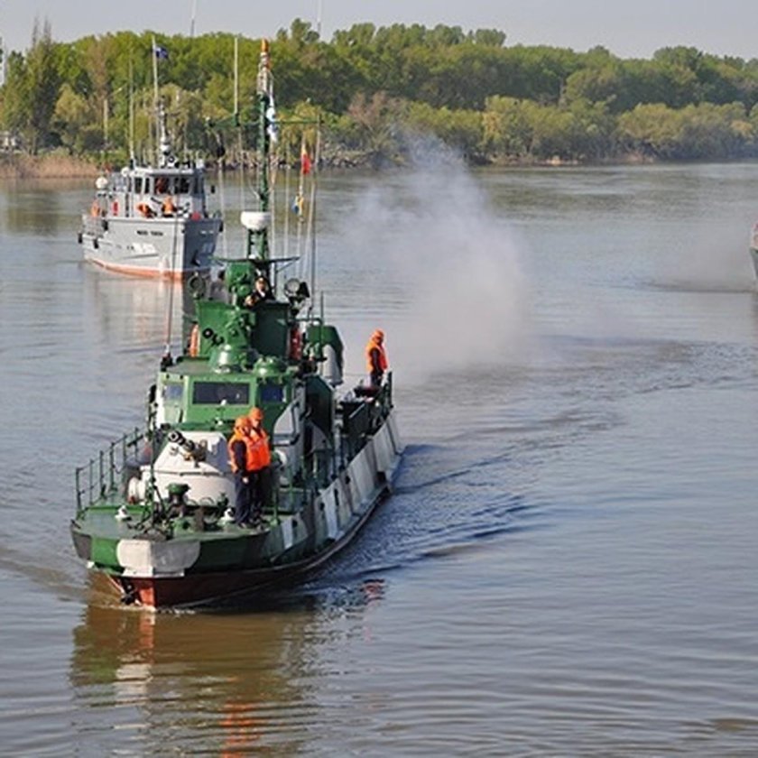 Бронекатер Шмель проекта 1204