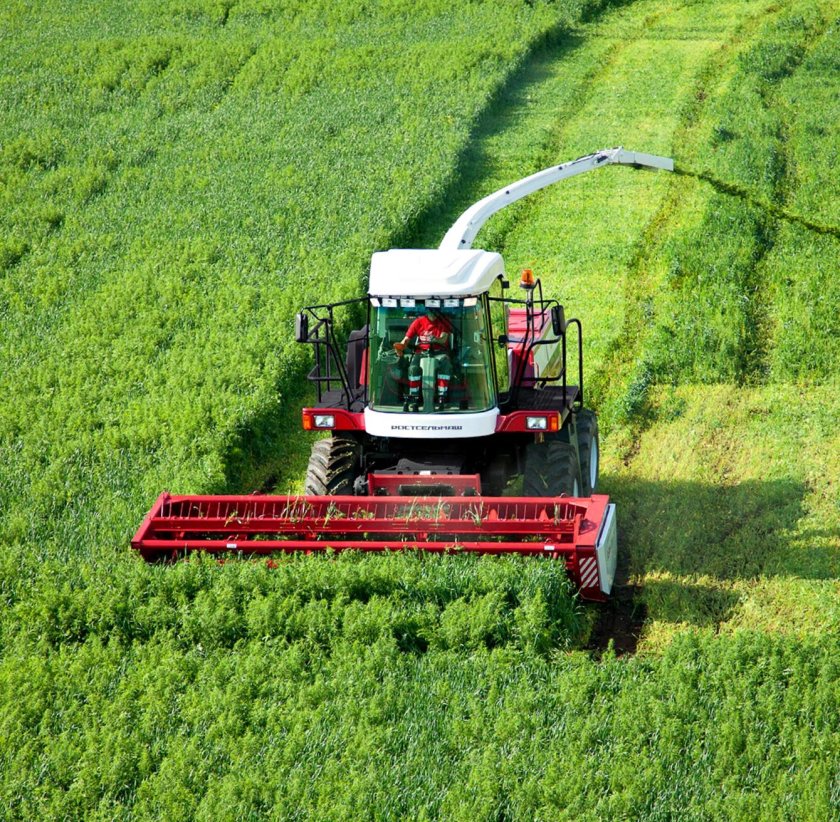 Кормоуборочный комбайн ростсельмаш