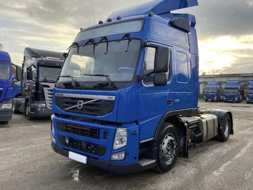 Седельный тягач Вольво ФМ