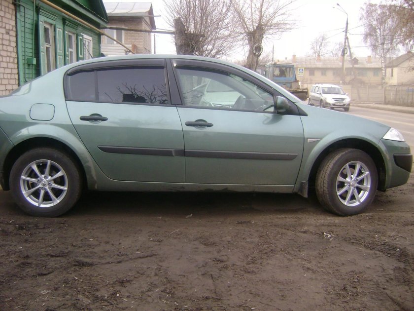 Рено Меган 2 r15