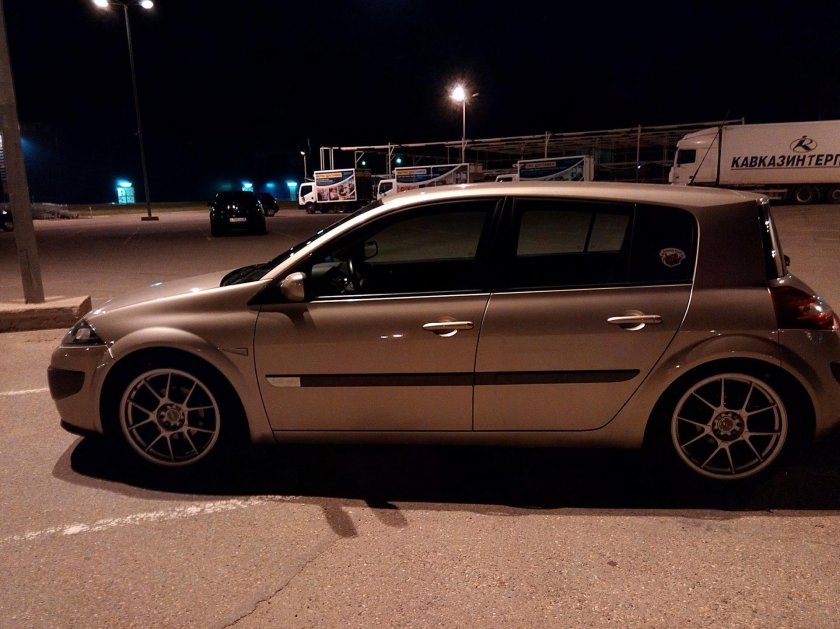 Рено Меган 2 на 18 дисках