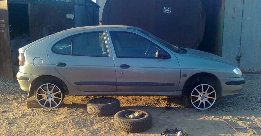 Рено Меган 1 Классик на дисках