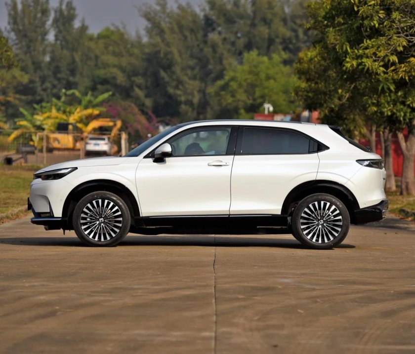 Honda e:ns1 электромобиль