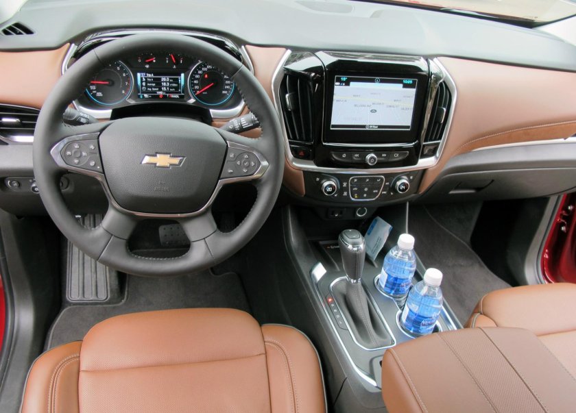 Chevrolet traverse салон