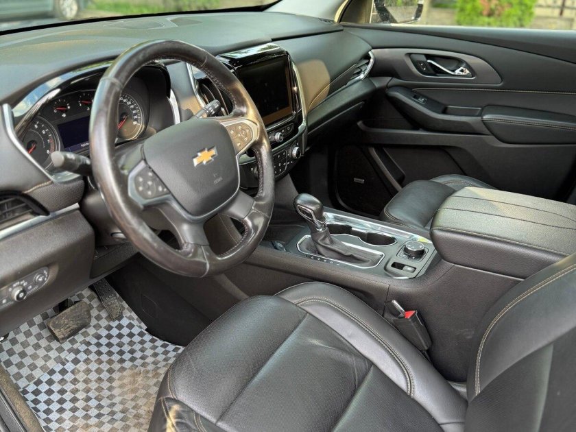 Chevrolet traverse ii