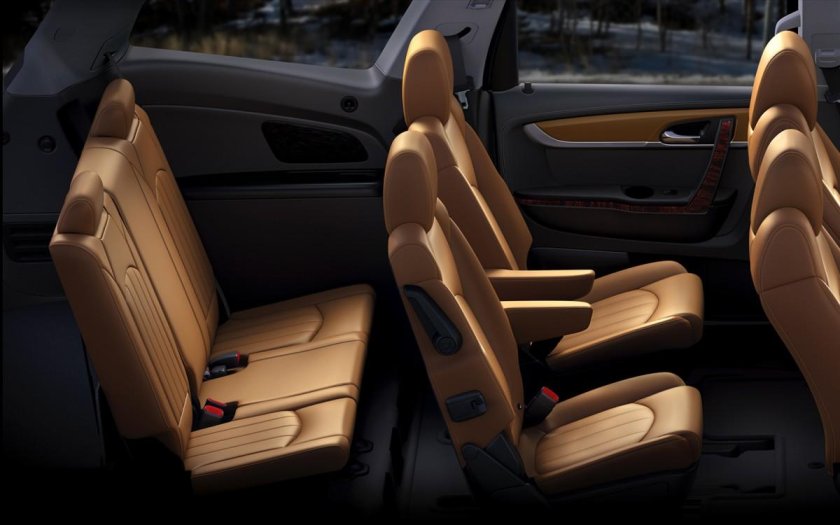 Chevrolet Traverse задний ряд