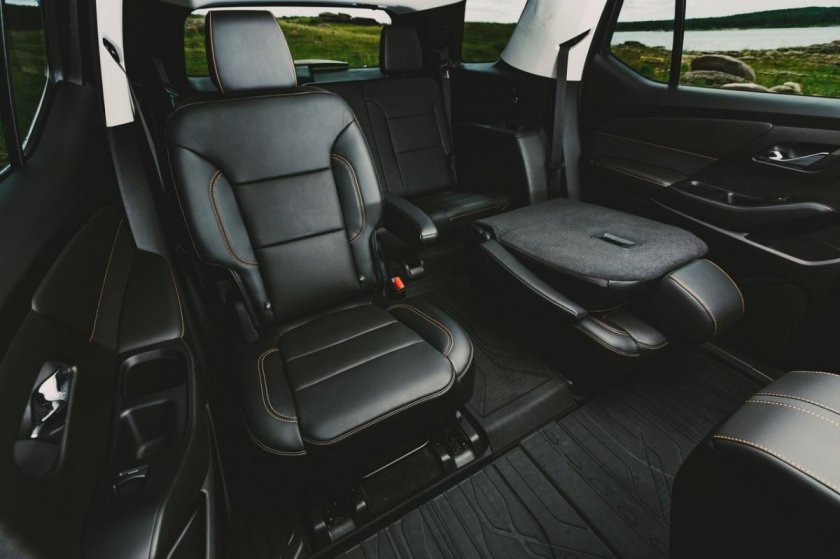 Трэверс Шевроле салон