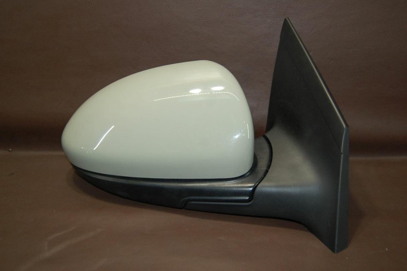 Зеркало правое chevrolet cruze