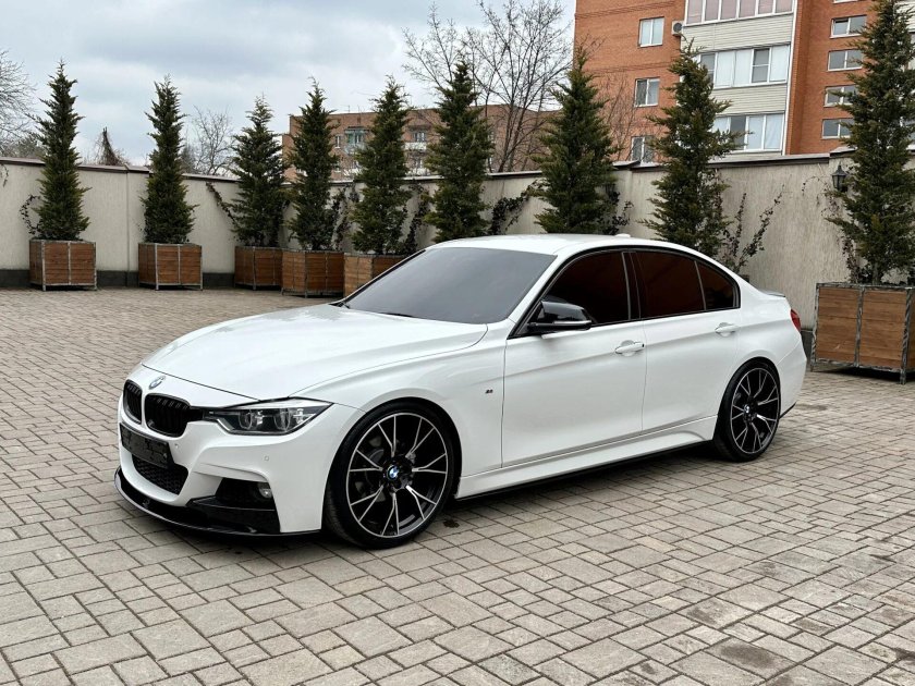 Бмв 3 серии 2016