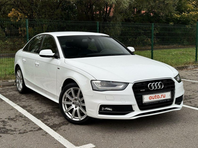 Ауди а 4 2013 года
