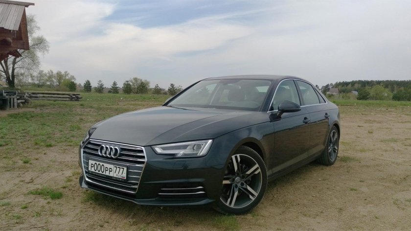 Audi a4 b9 черная
