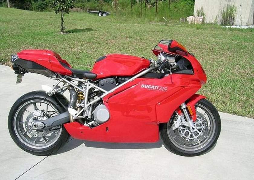 Ducati 749