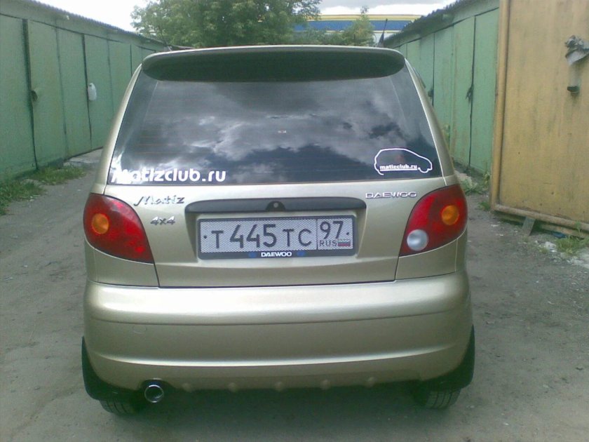 Дэу Матиз сзади