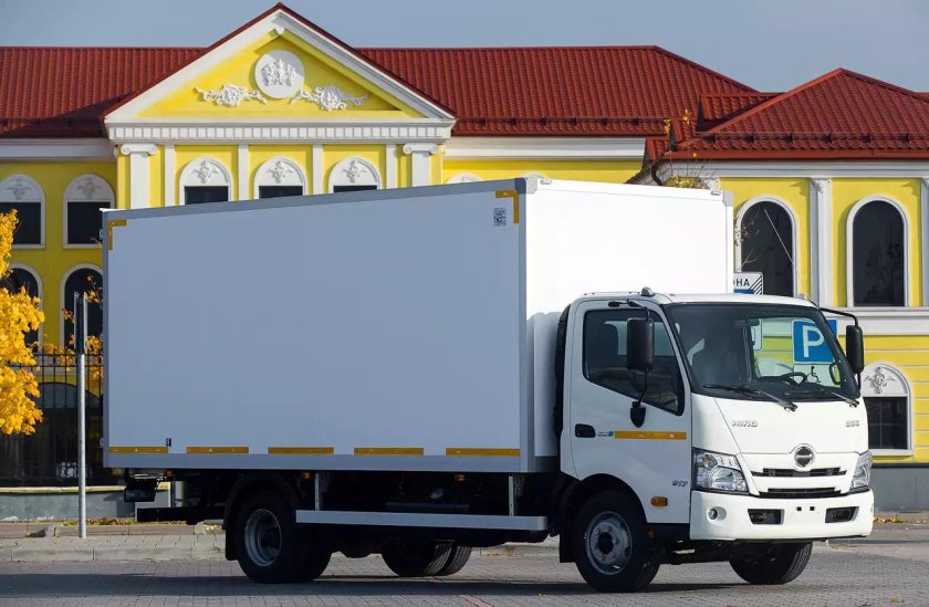 Среднетоннажные Грузовики