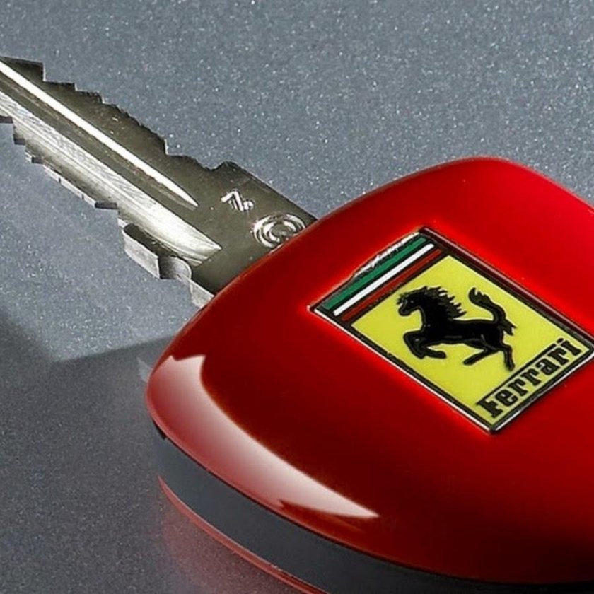 Ключ Ferrari sf90