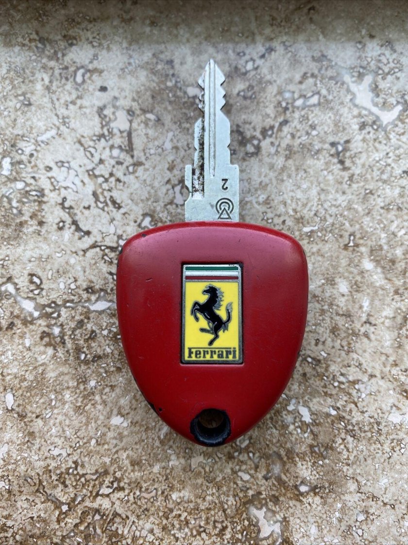 Ключ Феррари