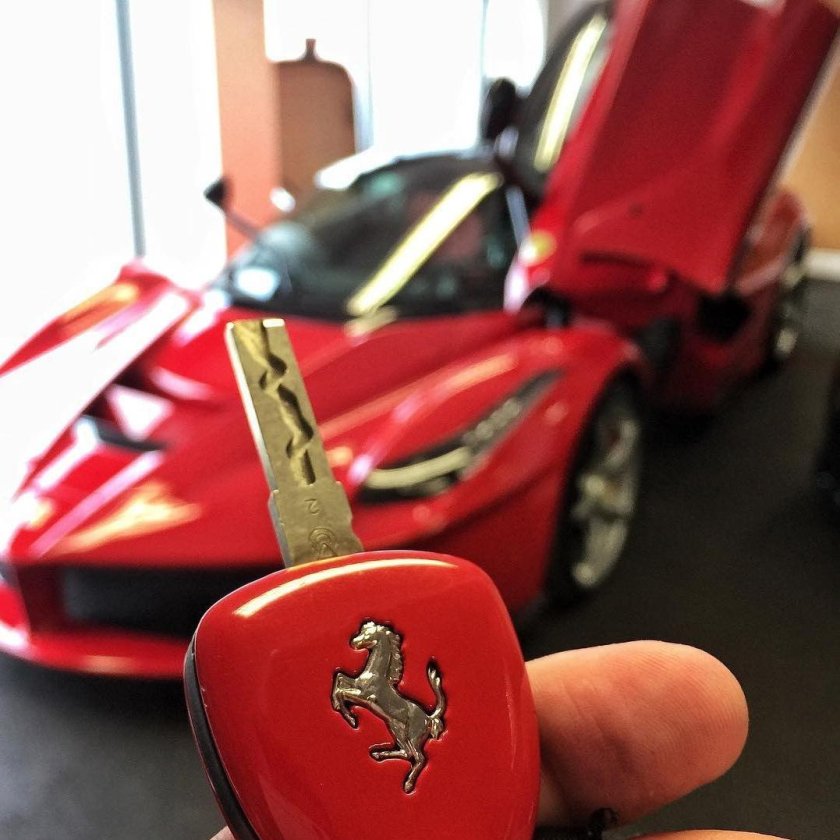 Ключи от Ferrari