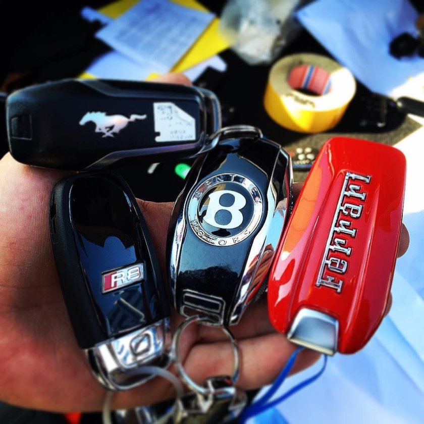 Ключи от автомобиля