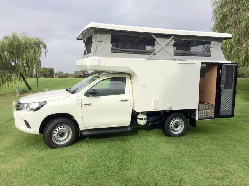Toyota Hilux Expedition Camper