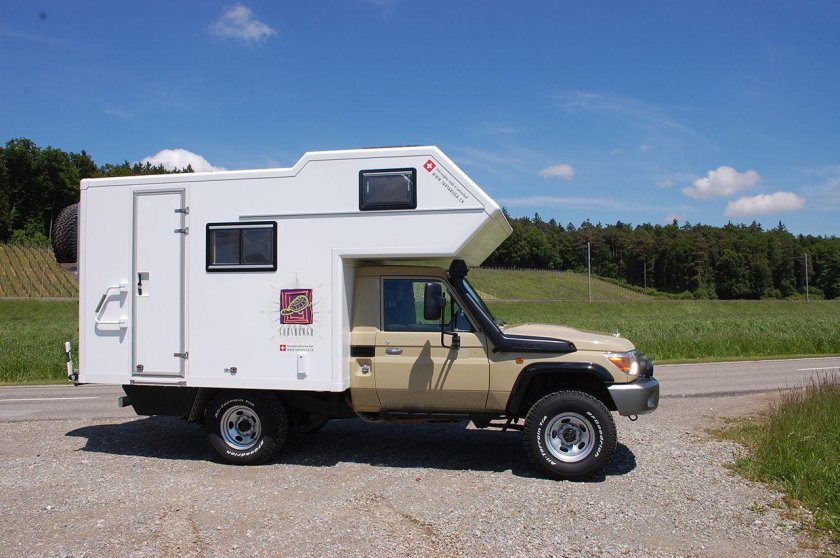 Toyota Land Cruiser Camper