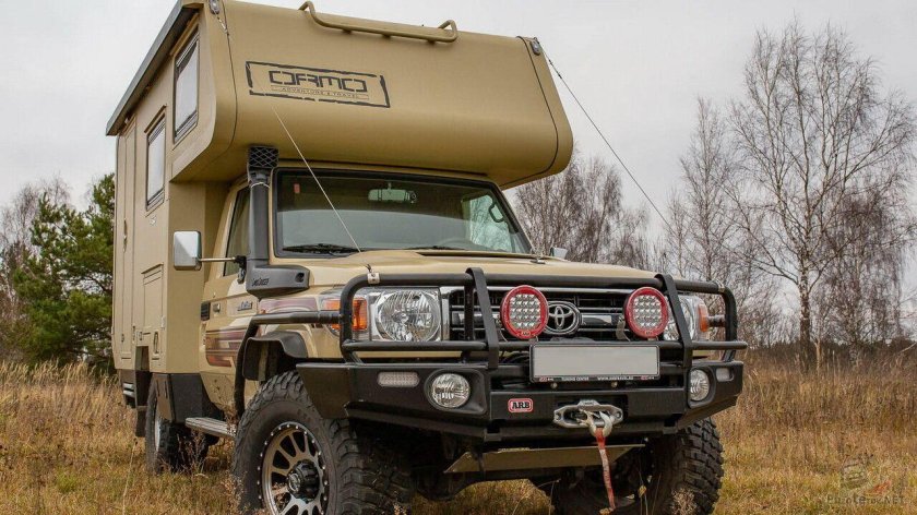 Toyota Land Cruiser 79 автодом