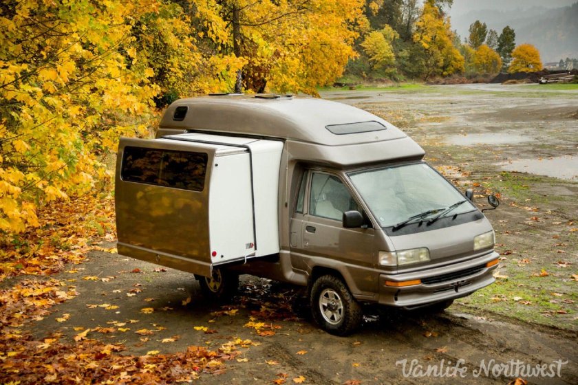 Toyota Town Ace кемпер