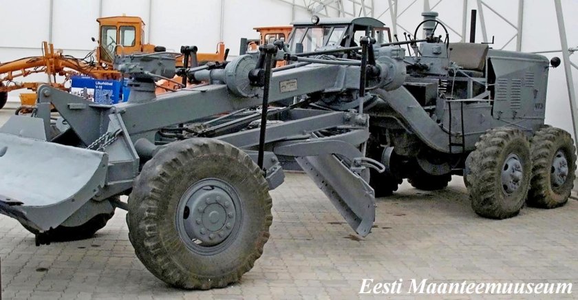 Д 144 грейдер