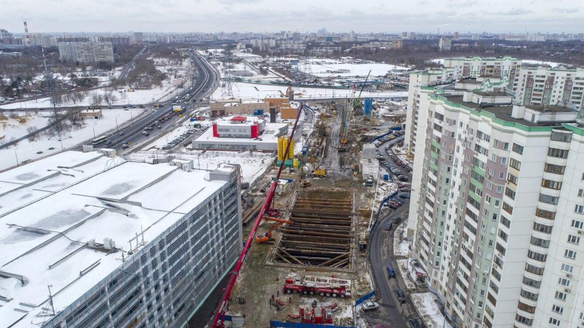 Метро улица Дмитриевского