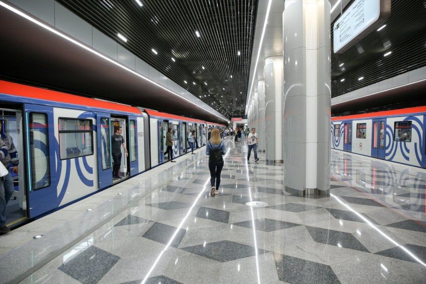 Станция метро в москве