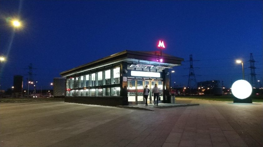 Метро Дмитриевского