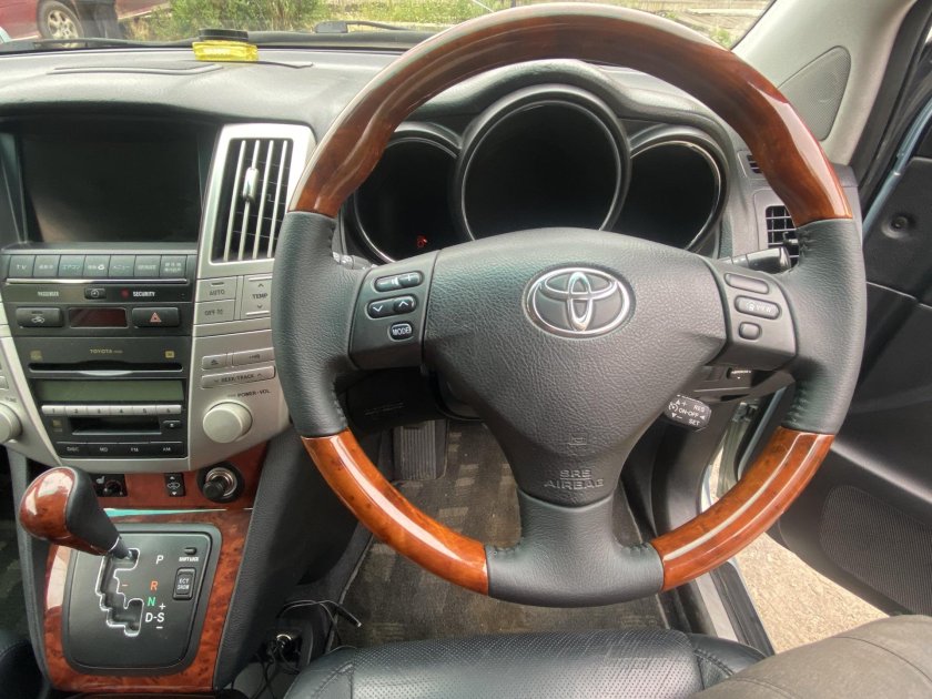 Toyota Harrier картинки