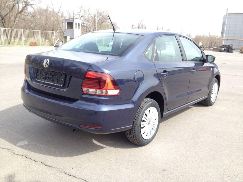 Поло седан Night Blue